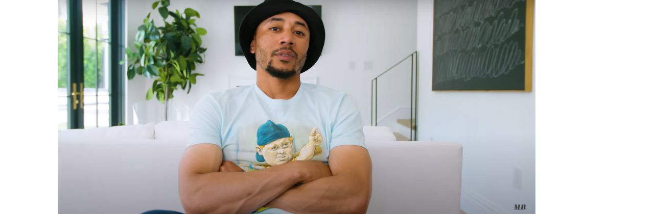 "Fashionable Off the Field: Mookie Betts and Brianna Embrace the 70s in Instagram Showcase"