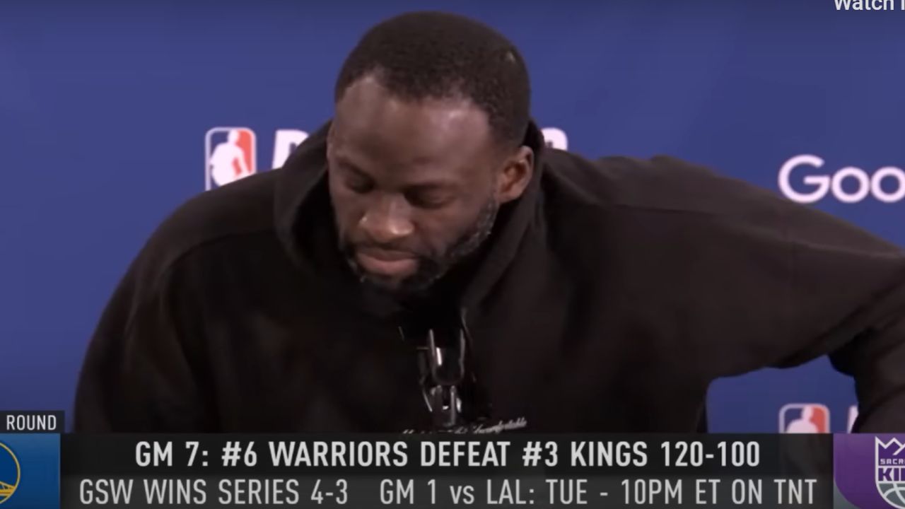 "Draymond Green's Block Steals Spotlight: Warriors Seal Victory Against Suns in Dramatic Fashion!"