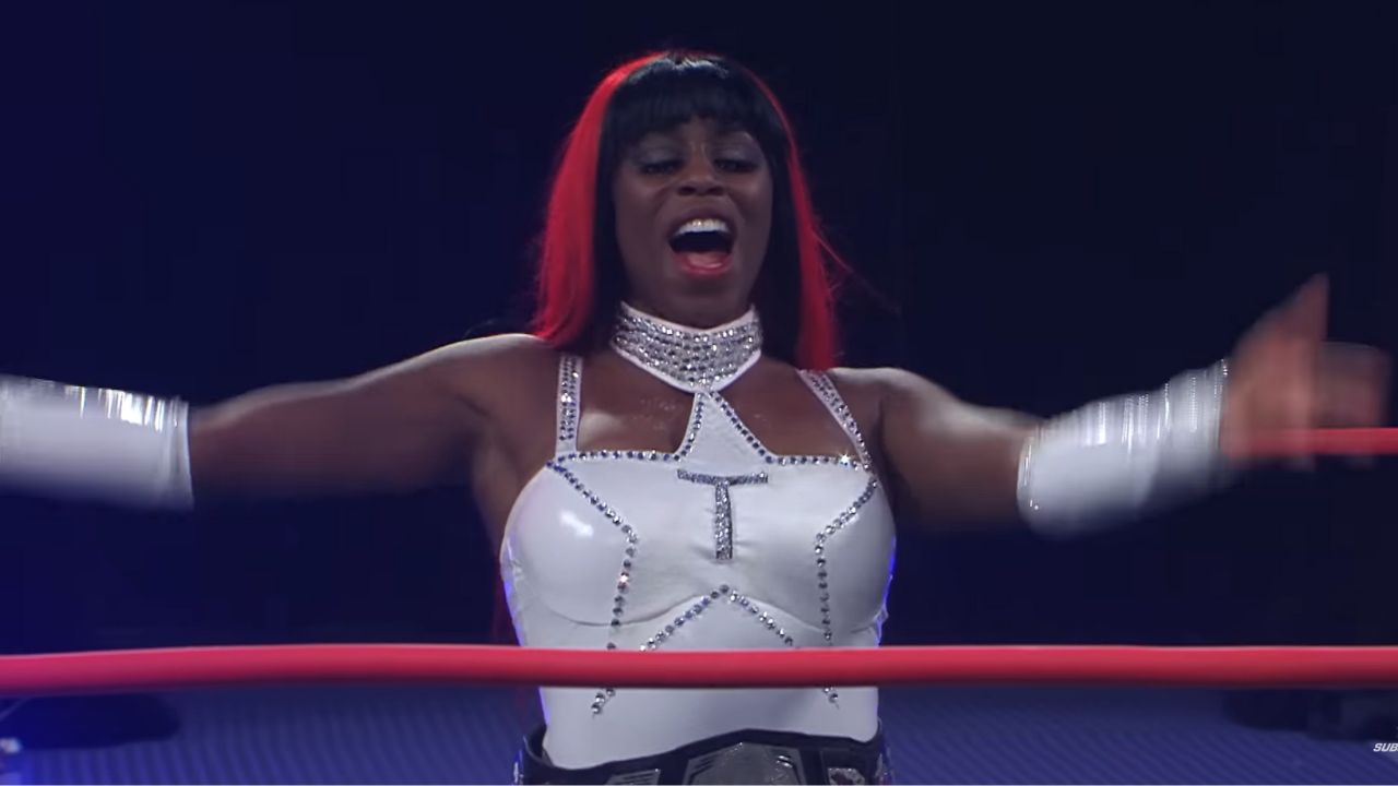 Women's Elimination Chamber Buzz: WWE Icons Discuss Naomi's Journey Amid Controversy!