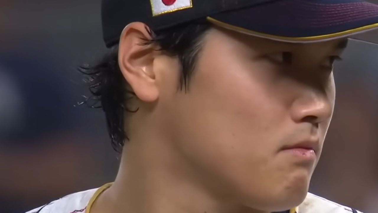 "Ohtani's DH Debut: Dodgers' Star on Track for 2024 Offensive Power"